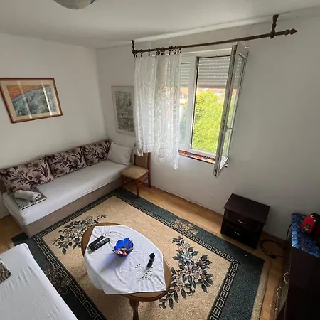 Hostel Fenix Mostar